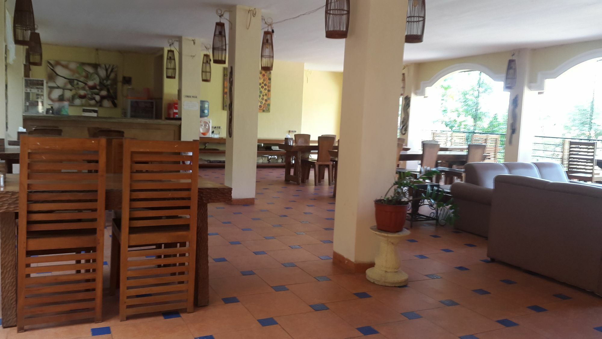 Centro Bajo Hotel & Resto Labuan Bajo Exterior foto